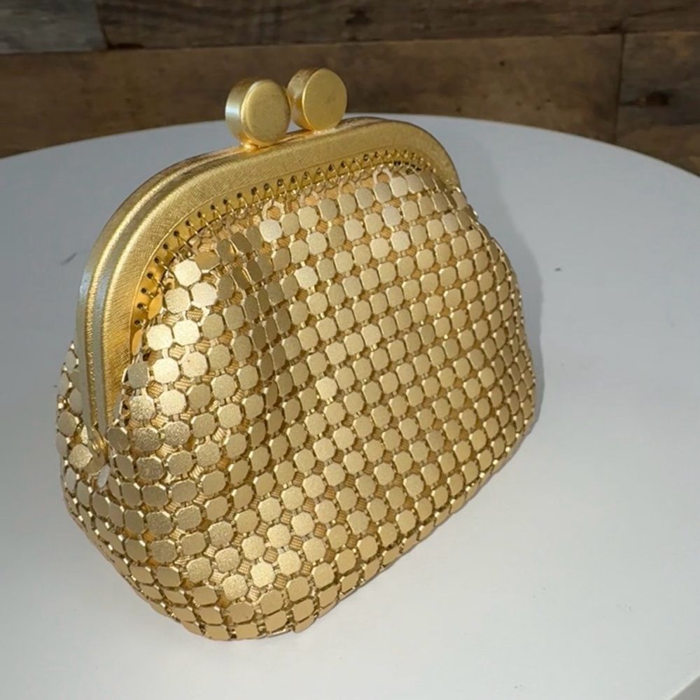 Halogen Gold Mesh Kiss Lock Coin Purse Glam Metallic Mini Bag